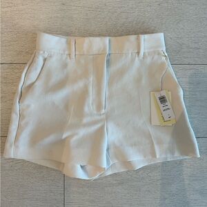 Aritzia Wilfred Effortless Shorts